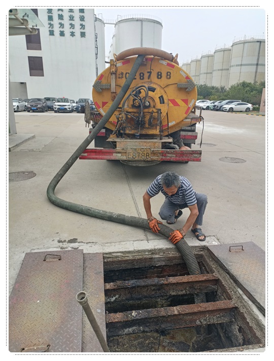 凤山隔油池清掏